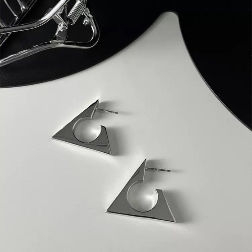 Orecchini perno triangolo - a,